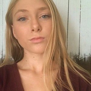 Meet your Posher, Reese